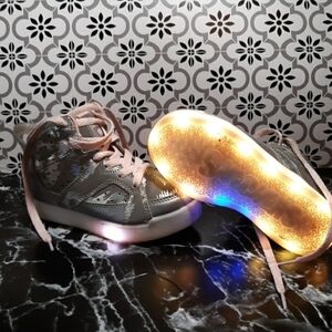 Sketchers Lights 2.0 silver pink